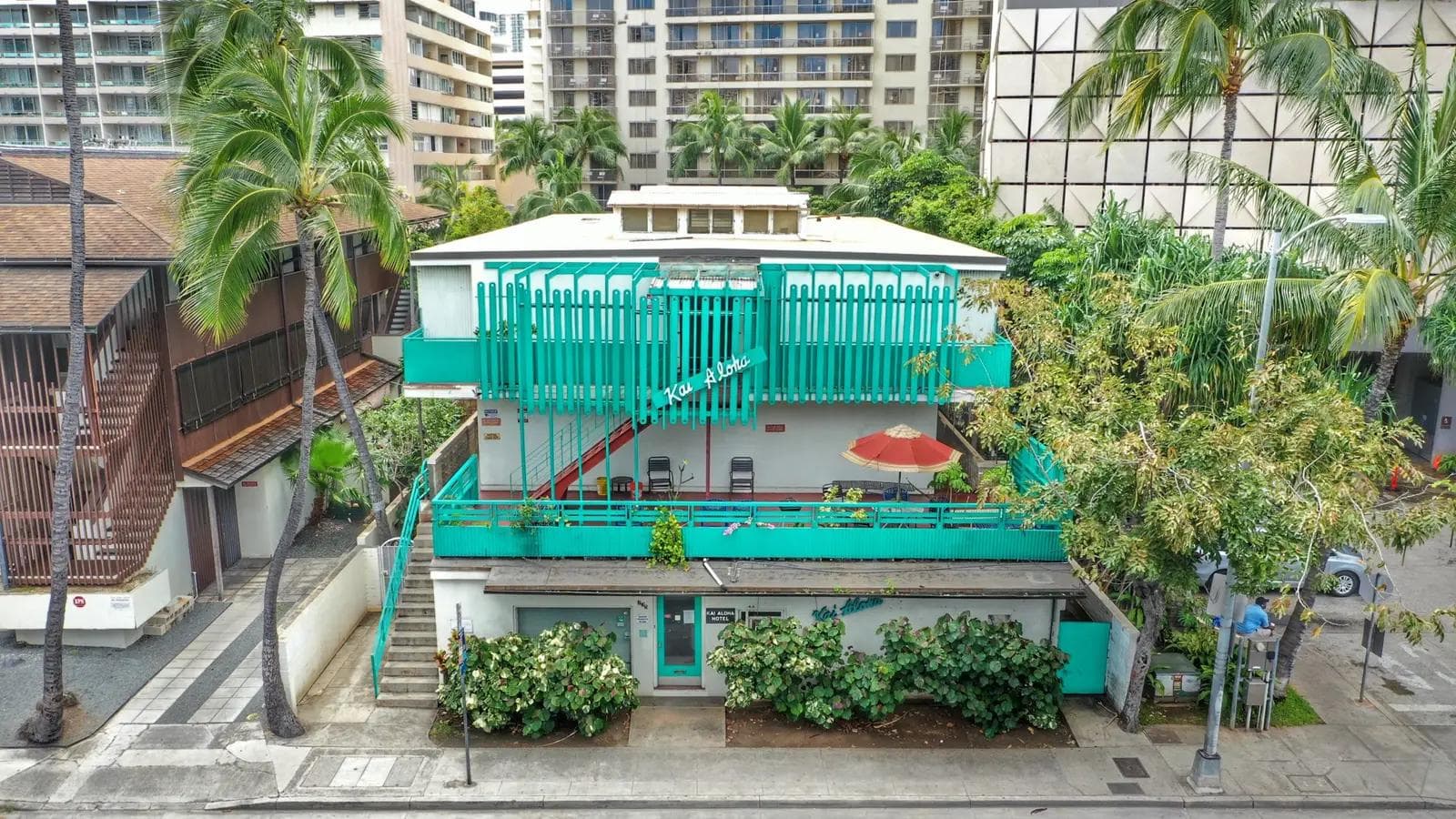 Boutique Waikiki hotel sells for $8M to Japan investors
